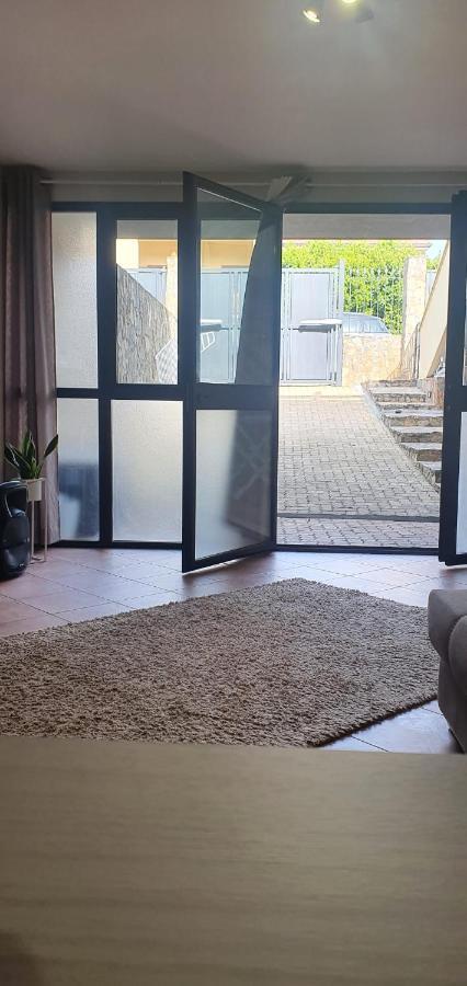 Casa Vacanza A 11 Km Dall'Aeroporto Di Palermo كاريني المظهر الخارجي الصورة